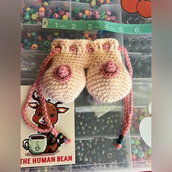 Crocheted Boobie Bag 🌟 - Picture 7 of 8
